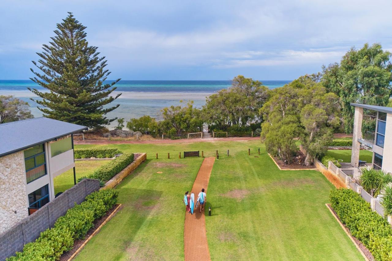 Regency Beach Club Hotel Dunsborough Exterior foto